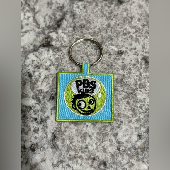 PBS KIDS Keychain - Picture 1 of 6